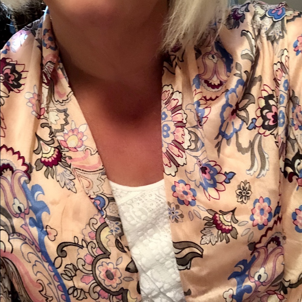 Scarf 🧣 - Picture 4 of 5
